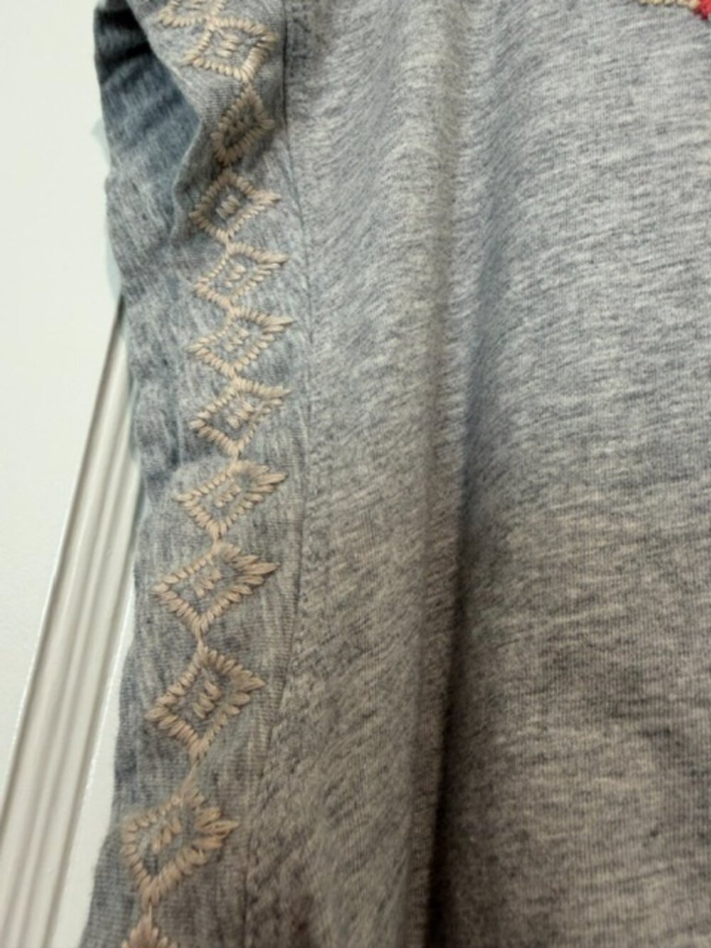 Johnny Was Floral Embroidered TeeShirt - Picture 2 of 5